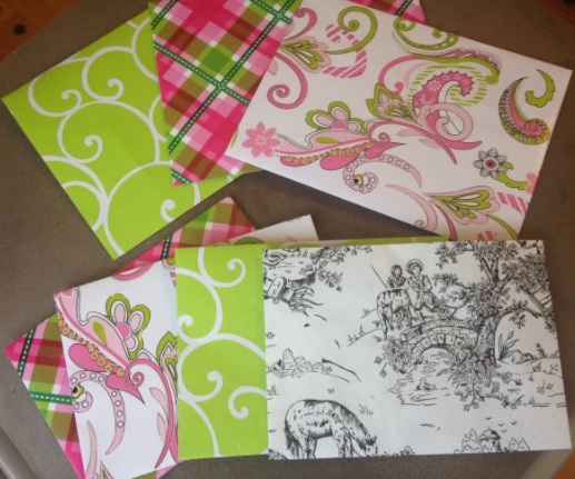 cómo hacer sobres con papel de regalo o papel decorado cómo hacer sobres con papel de regalo o papel decorado
