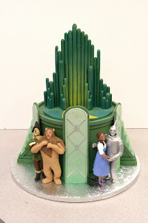 Wizard of Oz and Throne Room cake by Mikes Amazing Cakes