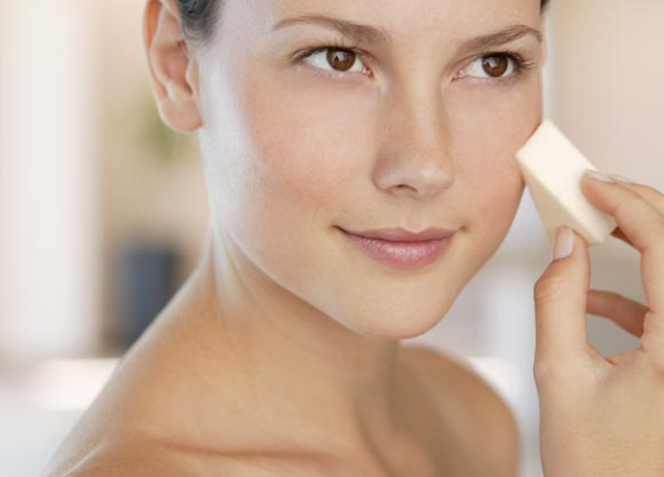 ¿Cómo camuflar las imperfecciones de la piel a la hora de maquillarnos ...