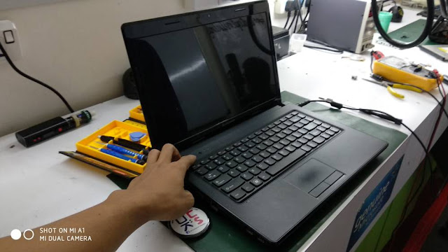 [SOLVED] Laptop Acer 4743 No Power | Repair Laptop Nilai