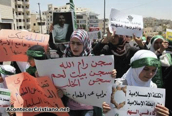 Cristianos protestan en Gaza contra persecución