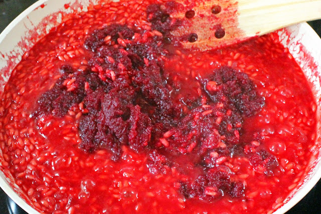 Ριζότο με Παντζάρια / Beetroot Risotto Ριζότο με Παντζάρια / Beetroot Risotto
