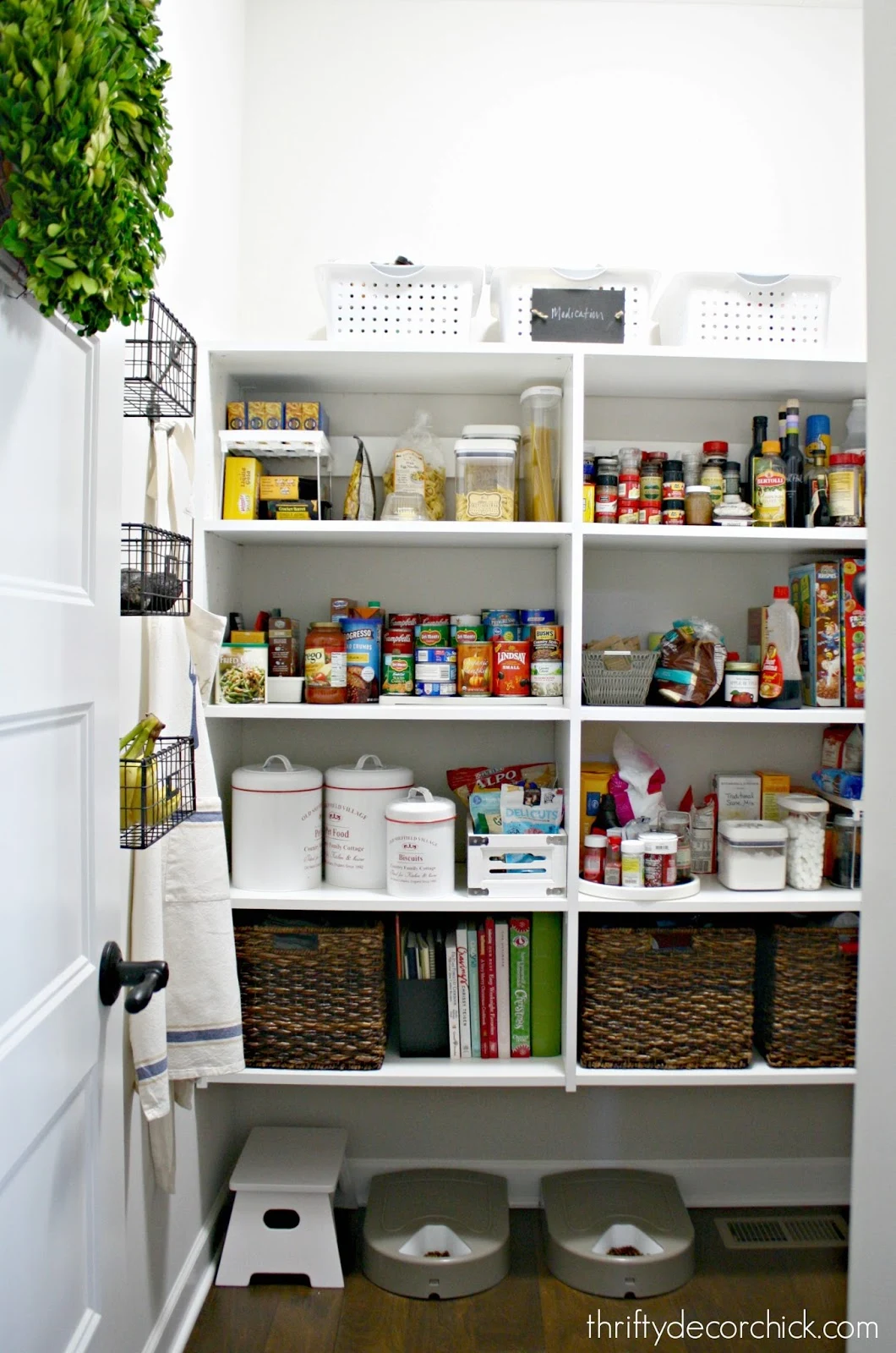 A Functional, Pretty Organized Pantry