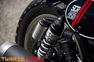 71mm-dual sided shocks that are gas charged at the rear Yamaha SCR950 71mm-dual sided shocks that are gas charged at the rear Yamaha SCR950