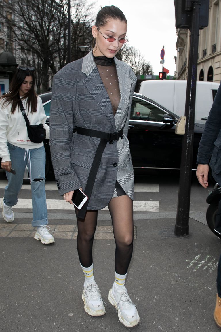 styling chunky trainers