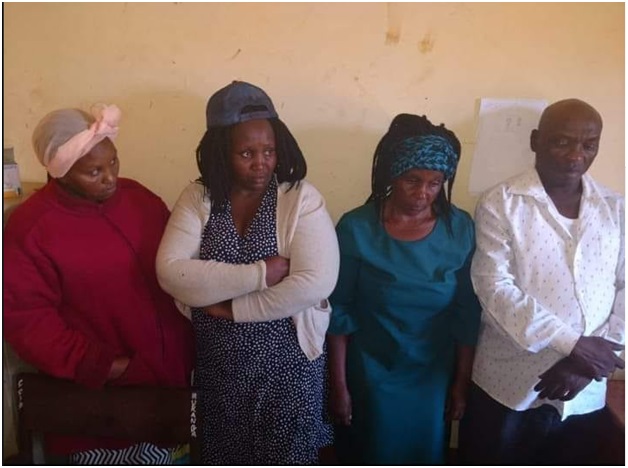 These 4 grown up idiots were caught on CCTV breaking into a car at a hotel in Murang’a, what was in that bag they took? (PICs & VIDEO) 1 - These 4 grown up idiots were caught on CCTV breaking into a car at a hotel in Murang’a, what was in that bag they took? (PICs & VIDEO)