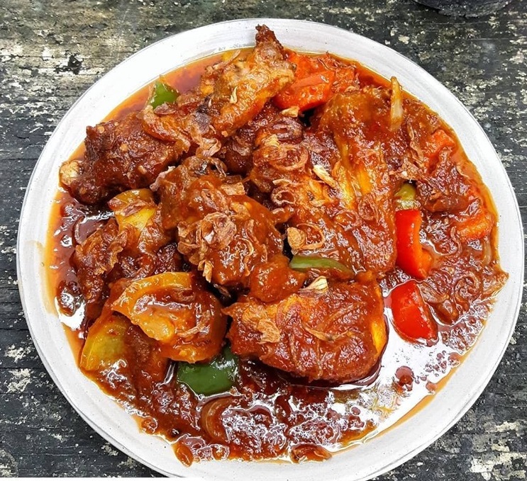 RESEP AYAM SEMUR BUMBU BALI Portal Kuliner RESEP AYAM SEMUR BUMBU BALI Portal Kuliner