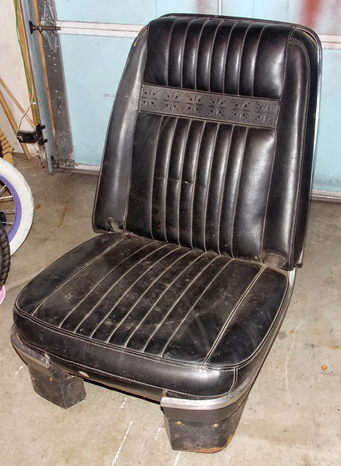 My Car Restoration Projects Another Set of Bucket Seats...