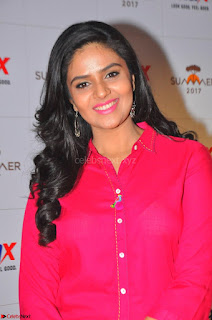 Sree Mukhi in Pink Kurti looks beautiful at Meet and Greet Session at Max Store (6)