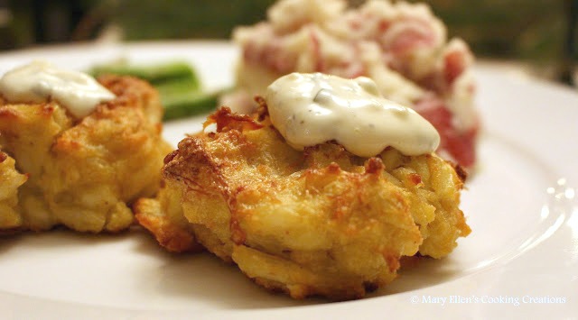 Jumbo Lump Crab Cakes (4)