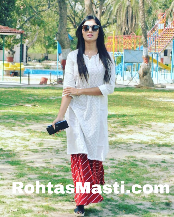 Mani Bhattacharya Bhojpuri Hot Actress New Photo Hot Images Wallpaper