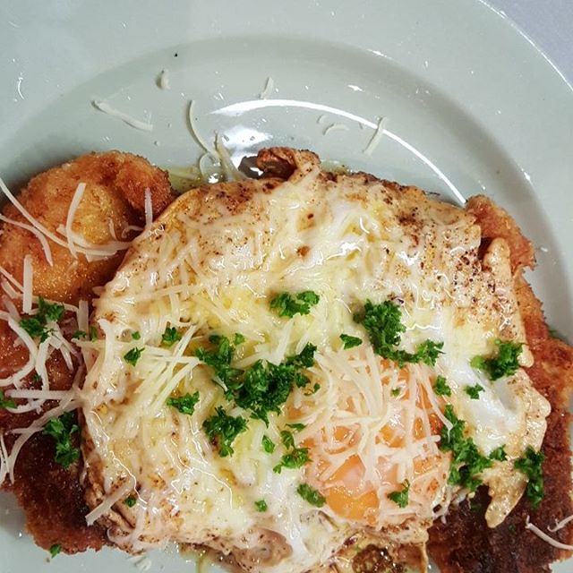 good food in a crap kitchen Chicken and Egg