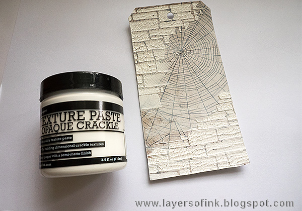 Layers of ink - Shimmer and Shine Halloween Tutorial by Anna-Karin with Tim Holtz Halloween products