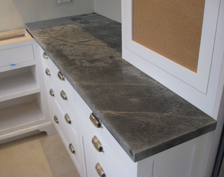 Apropos Of Nothing Soapstone Winarble Gets Its Edge This Was The First Piece Of Soapstone To Be Installed Perfect Fit