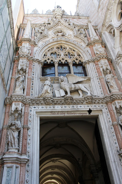 Porta della Carta Veneza - Italia