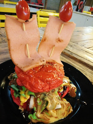 Burger Kukus Lava Burger Kukus Lava