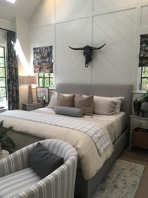 Cow steer skull on chevron shiplap in cottage farmhouse in Palmetto Bluff, SC | The Lowcountry Lady