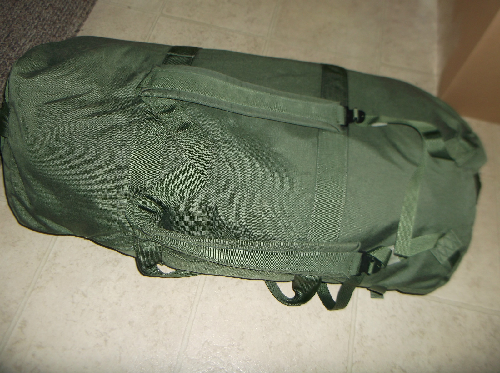 Webbingbabel: NEW Style Military Issue Duffle Bags