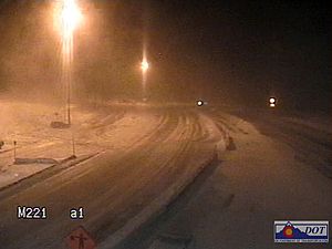 >2 feet of snow and 100 mph winds roar across Colorado and America West