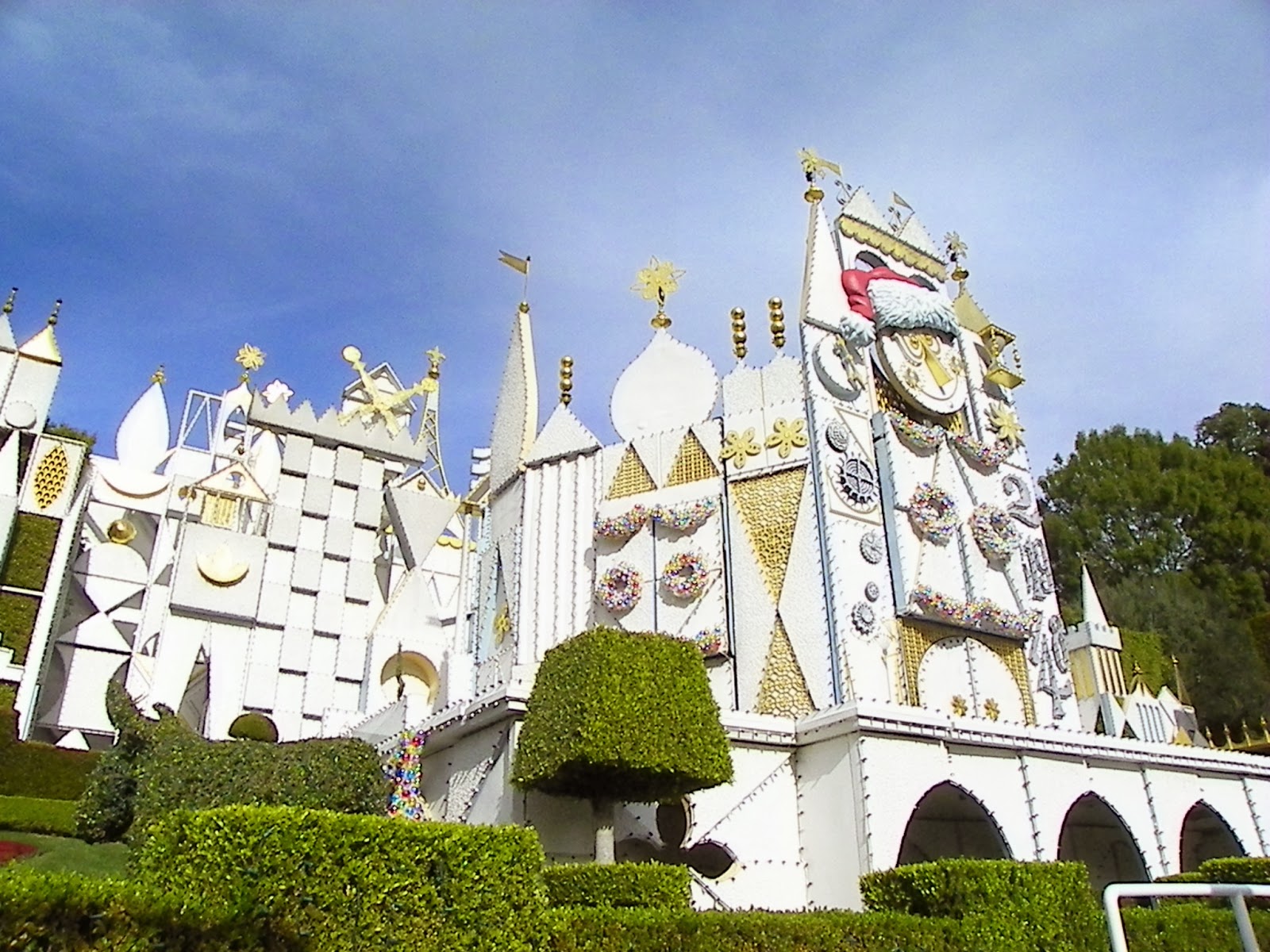 Pixie Pranks and Disney Fun: Small World Holiday