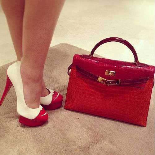 matching nike shoes and bag