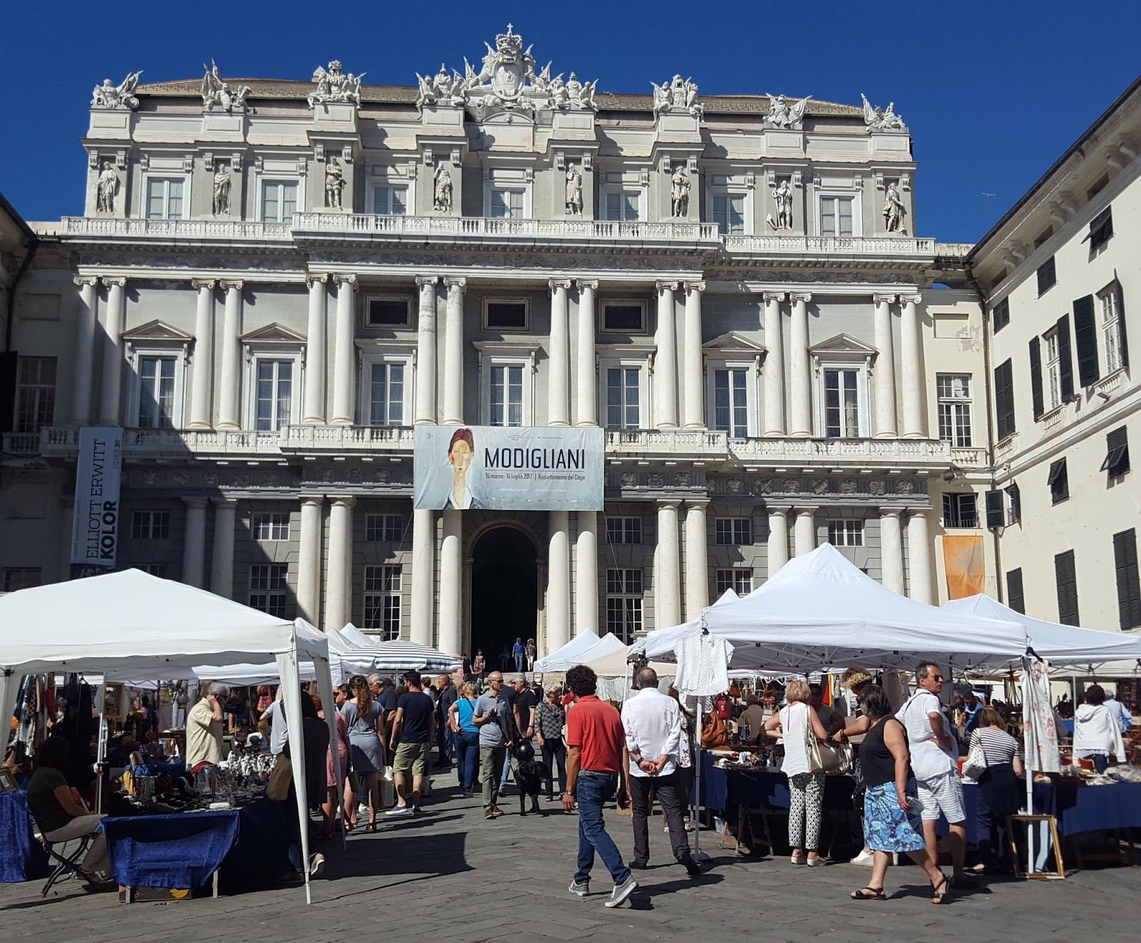 Los tesoros del Mercato dell'Antiquariato del Palazzo Ducale en Génova