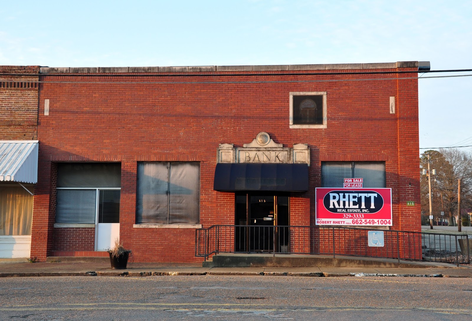 Stories of the South Bank of Brooksville