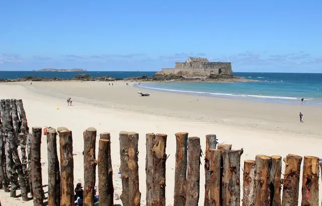 Déconfinement - Bretagne : «Je suis ouverte à rouvrir certaines plages», assure la préfète de région