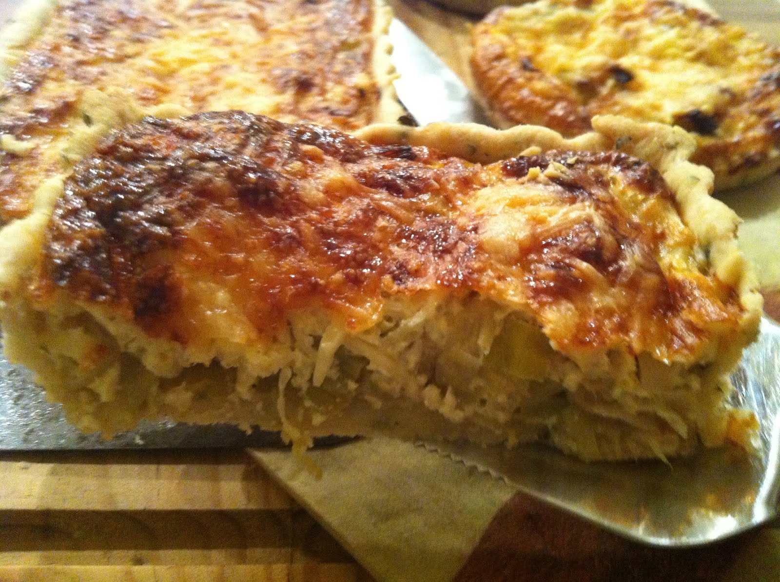 TARTE À LA FONDUE DE POIREAUX