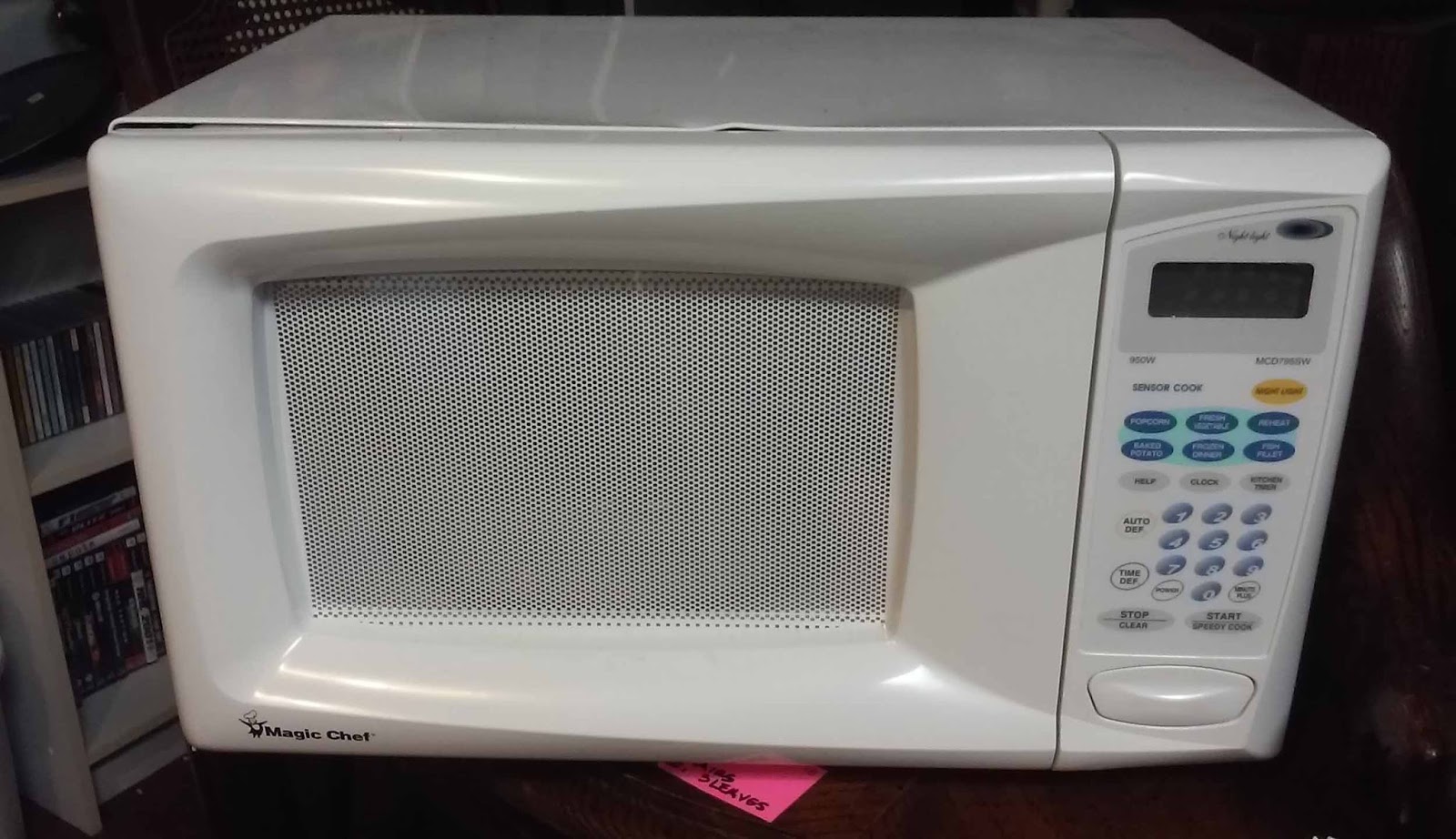 UHURU FURNITURE & COLLECTIBLES: SOLD Magic Chef Microwave - $10 / as is