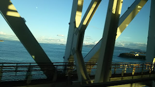 マリンライナーで瀬戸大橋から撮影