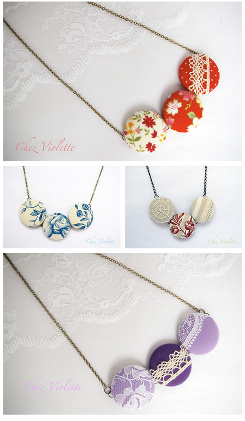 colliers boutons en tissu romantique avec dentelle ancienne de Chez Violette