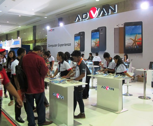 Beli Tablet Baru Advan T3X, Gratis Hammer P4 di ICS 2014 Beli Tablet Baru Advan T3X, Gratis Hammer P4 di ICS 2014