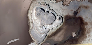 broken heart,abstract landscapes of deserts of Africa ,Abstract Naturalism,abstract photography deserts of Africa from the air,abstract surrealism,mirage in desert,abstract expressionism, broken heart,abstract landscapes of deserts of Africa ,Abstract Naturalism,abstract photography deserts of Africa from the air,abstract surrealism,mirage in desert,abstract expressionism,