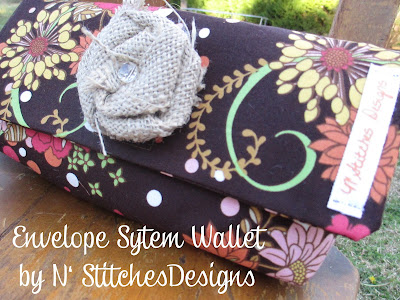 n' stitches designs: Envelope System Wallet and NEW Purse
