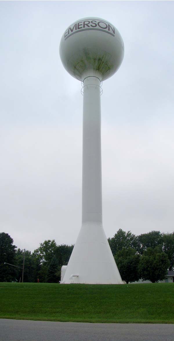 An Apel a Day Emerson, Iowa