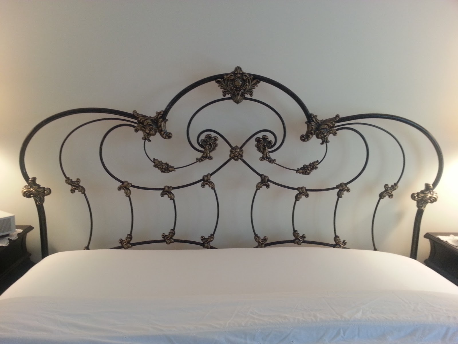 Dream Mom First Look Master Bedroom & Craigslist Headboard