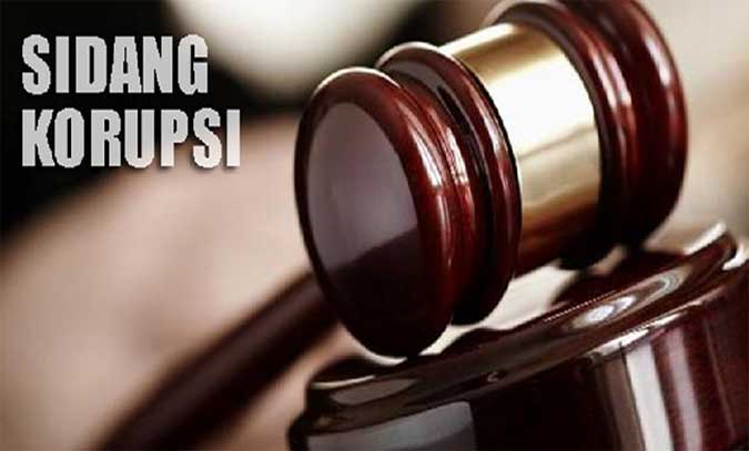 Hakim Tolak Eksepsi Terdakwa Korupsi Dana Reboisasi Ambon, Malukupost.com - Majelis hakim tipikor pada Kantor Pengadilan Negeri Ambon menolak eksepsi tim kuasa hukum Syarief Tuharea, terdakwa dugaan korupsi dana reboisasi dan pengayaan hutan tahun anggaran 2010 pada Dinas Kehutanan Kabupaten Buru Selatan. Penolakan eksepsi disampaikan majelis hakim yang diketuai RA Didi Ismiatun dalam persidangan putusan sela di Pengadilan Negeri Ambon, Kamis (12/1). Eksepsi terdakwa melalui tim penasihat hukumnya Fistos Noya disampaikan atas dakwaan jaksa penuntut umum Kejaksaan Negeri Namlea Rido Sampe.