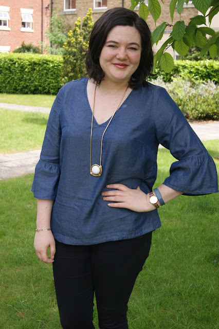 Chambray and confidence... - Frills 'n' Spills