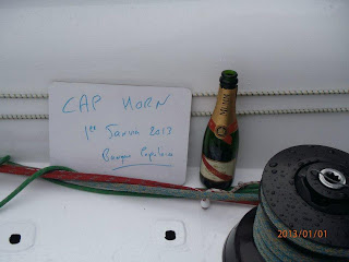 Champagne pour Armel Le Cléac'h au Cap Horn