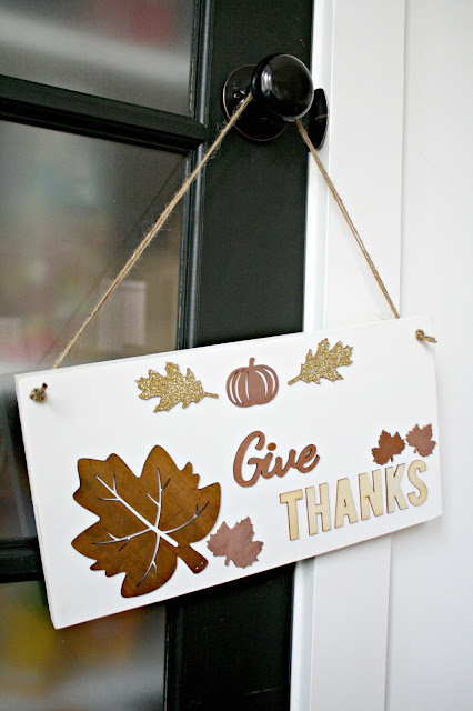 DIY Give Thanks sign