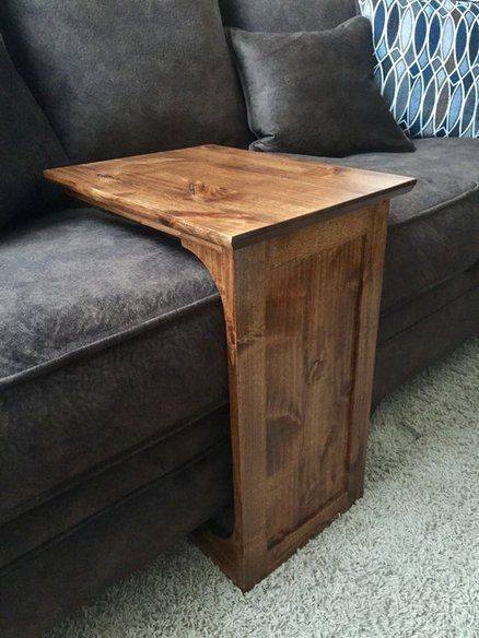 Mesas de madera de apoyo para el sillón | Construccion y Manualidades