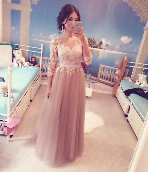 V Neck Long Sleeves Graduation Dress Prom Gown