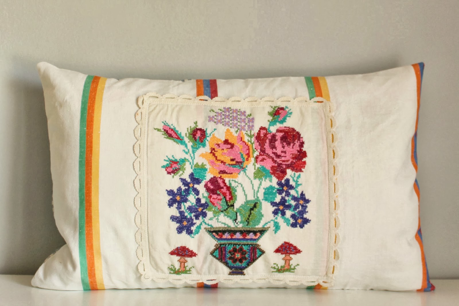Roxy creations vintage embroidery pillow slip Roxy creations vintage embroidery pillow slip