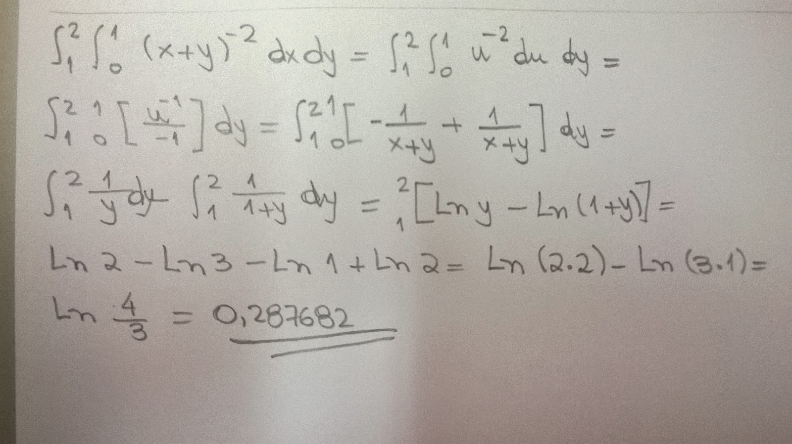 Reforço Exato: Integral dupla (x+y)^-2 dx dy | lim x sup 1 inf 0; lim y ...