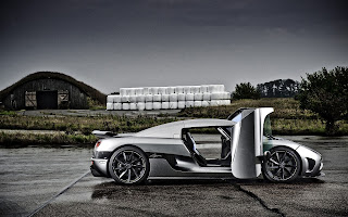 http://4.bp.blogspot.com/-X-K3VW53Xz8/UFuFsbAbcvI/AAAAAAAABEc/ehyb2ITNd_w/s320/2012-09-20-Koenigsegg-Agera-03-(carwalls.blogspot.com).jpg