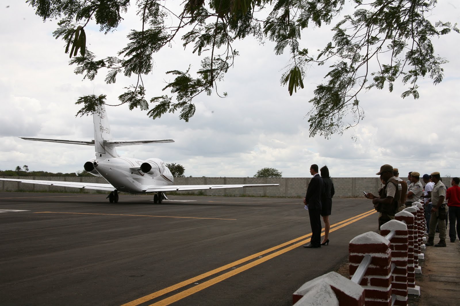 Fotos & Grafia AEROPORTO DE FEIRA DE SANTANA SERÁ FECHADO DE 8 A 11 DE