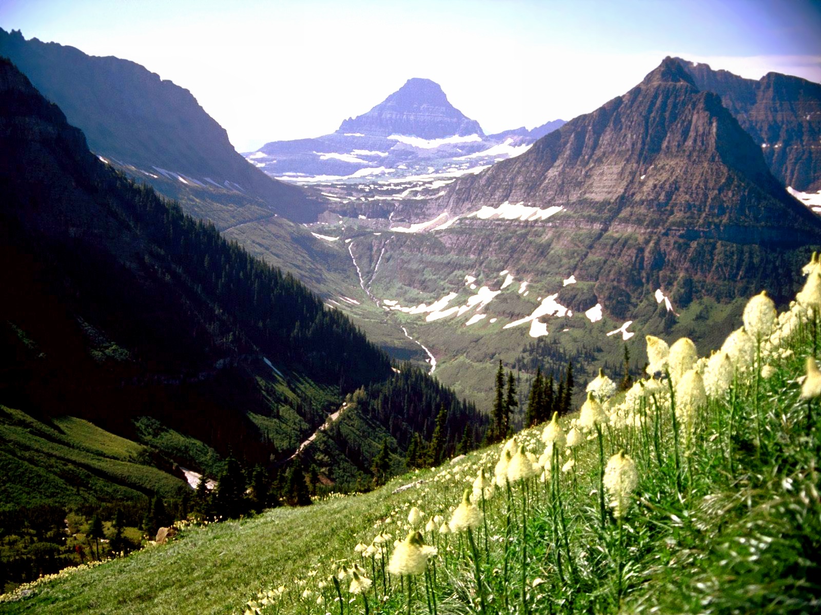 Top 37 Most Beautiful Mountains Wallpapers In HD Top 37 Most Beautiful Mountains Wallpapers In HD