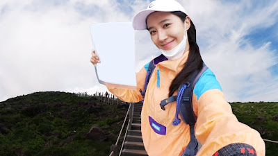 SNSD Yuri Hiking