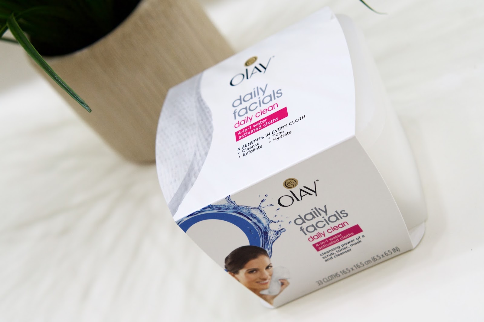 One Step Makeup Remover Claudia Candelas